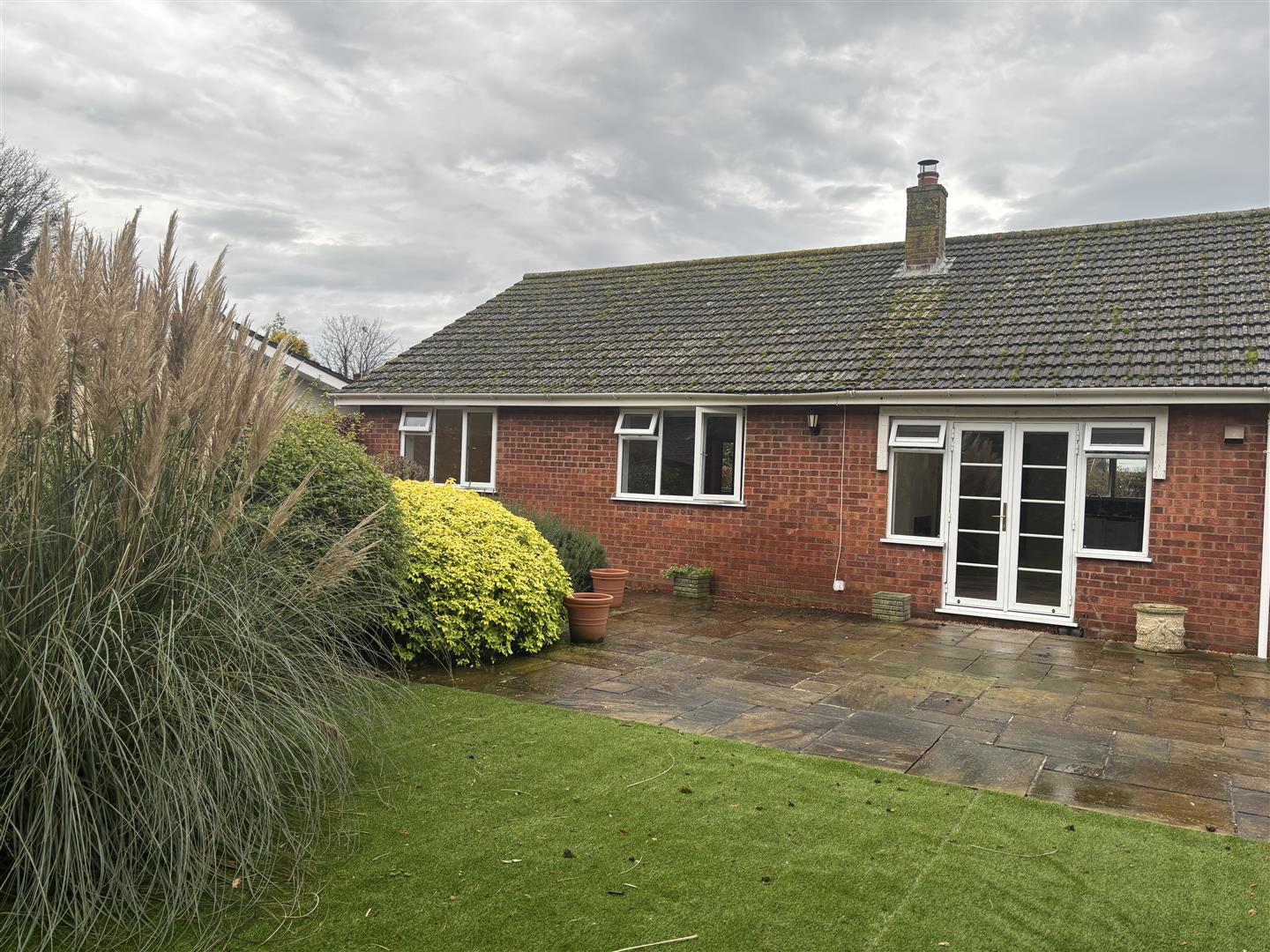 Pereers Garden 1.jpg